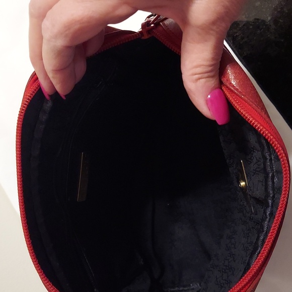 Authentic Yves Saint Laurent Clutch Bag in Textured PVC and Red Leather - Picture 9 of 9